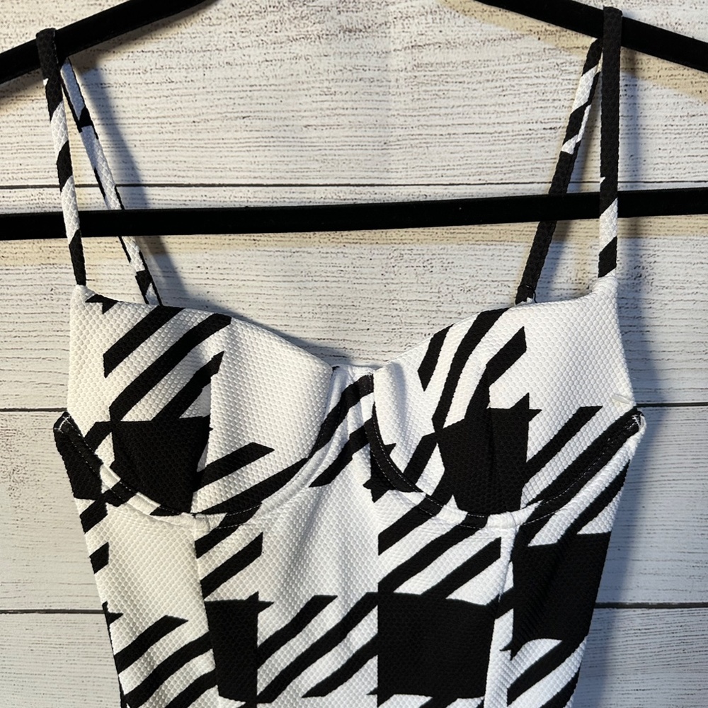 Onia Isabella Houndstooth One Piece Swimsuit - Picture 4 of 8